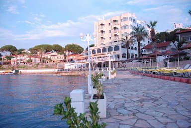 Marti Beach Hotel
